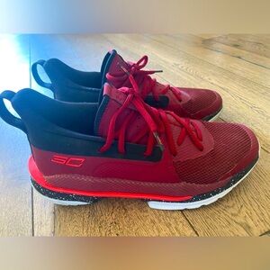 Under Armour Curry Basketball Shoes M7.5/W9